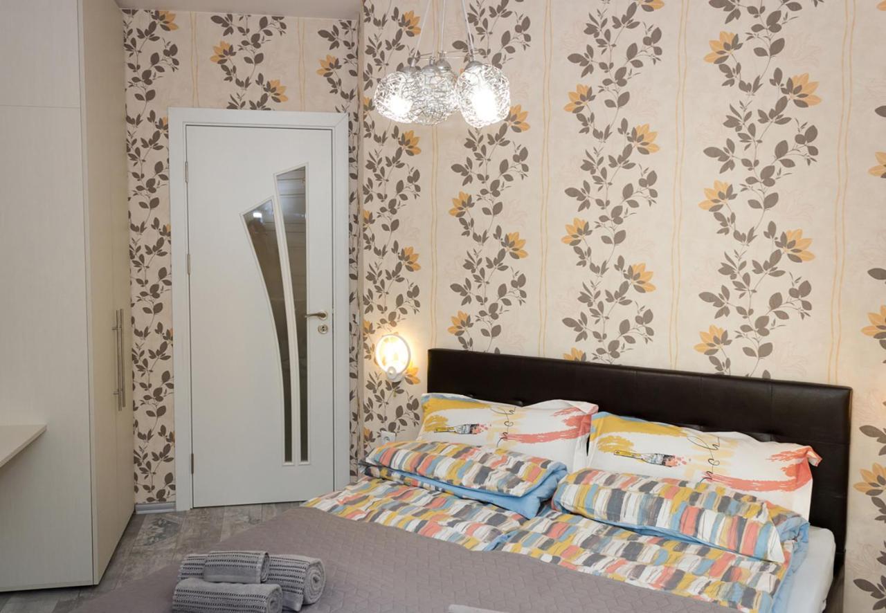 Acrylic & Pastel Apartments Варна Екстериор снимка